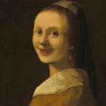 Gülümseyen Kız